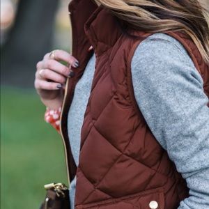 J Crew Quilted Excursion Vest, Size XS, Brown